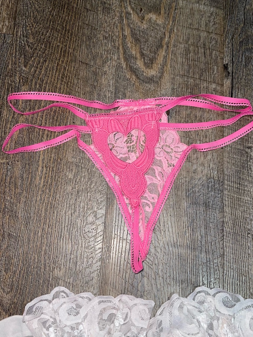 Avidlove Pink Lace Bralette & Heart Garter Panty Set - Women - Picture 8 of 9